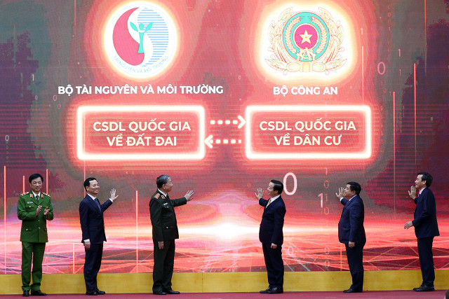 Cơ sở dữ liệu quốc gia về dân cư và đất đai được kết nối toàn quốc Co so du lieu quoc gia ve dan cu va dat dai duoc ket noi toan quoc
