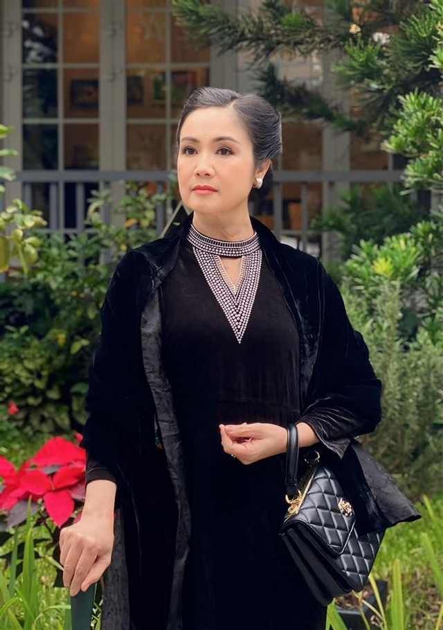 Cuộc sống của mỹ nhân "lá ngọc cành vàng" ở tuổi 55 - Hình 10 Cuoc song cua my nhan