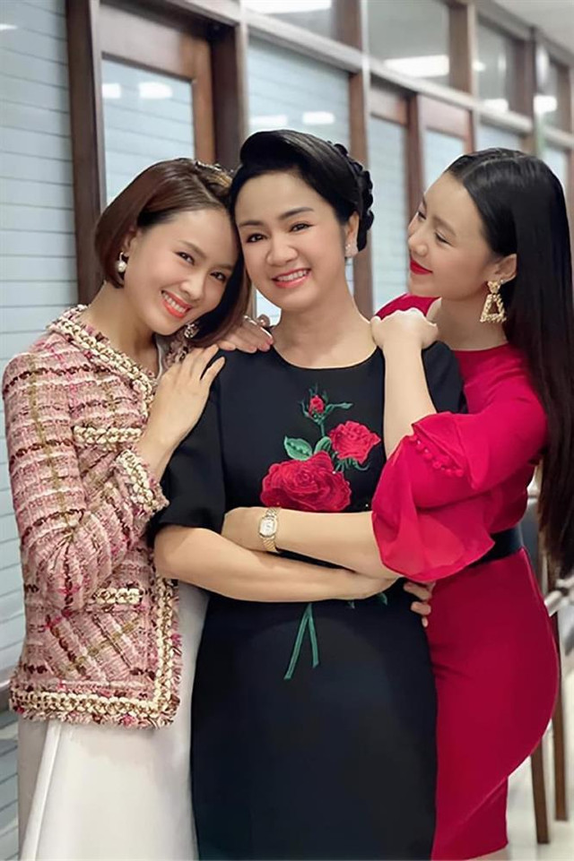 Cuộc sống của mỹ nhân "lá ngọc cành vàng" ở tuổi 55 - Hình 9 Cuoc song cua my nhan