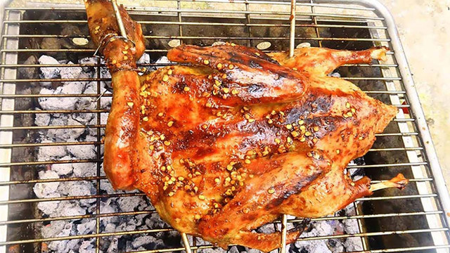 Những món đặc sản ở Đồng Tháp: Lạ miệng với tắc kè xào lăn - Hình 3 Nhung mon dac san o Dong Thap: La mieng voi tac ke xao lan-Hinh-3