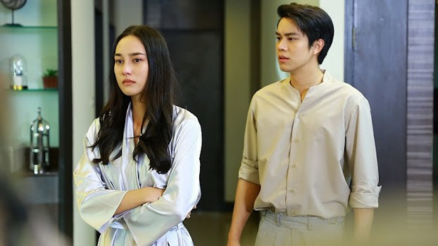 Được bạn trai tặng ô tô giá 500 triệu, tôi tức giận bật khóc Duoc ban trai tang o to gia 500 trieu, toi tuc gian bat khoc