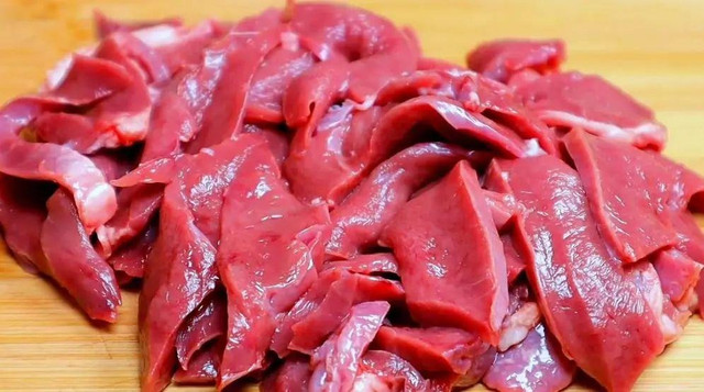 Bộ phận đắt nhất của con heo, có tác dụng an thần, bổ tim - Hình 3 Bo phan dat nhat cua con heo, co tac dung an than, bo tim-Hinh-3