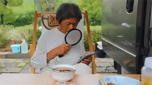 Người phụ nữ không kết hôn, tuổi U70 bán nhà đi du lịch - Hình 2 Nguoi phu nu khong ket hon, tuoi U70 ban nha di du lich-Hinh-2