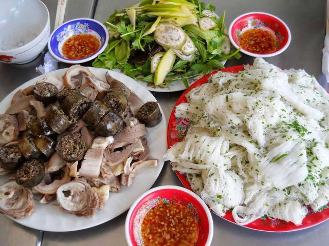 Đặc sản gom trọn hương vị núi rừng Tây Nguyên ăn "ngon quên sầu" Dac san gom tron huong vi nui rung Tay Nguyen an