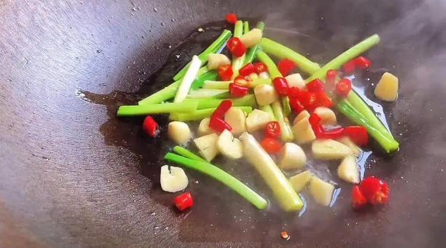 Loại rau có kali gấp 12 lần chuối, giúp bảo vệ gan, chắc xương - Hình 11 Loai rau co kali gap 12 lan chuoi, giup bao ve gan, chac xuong-Hinh-11