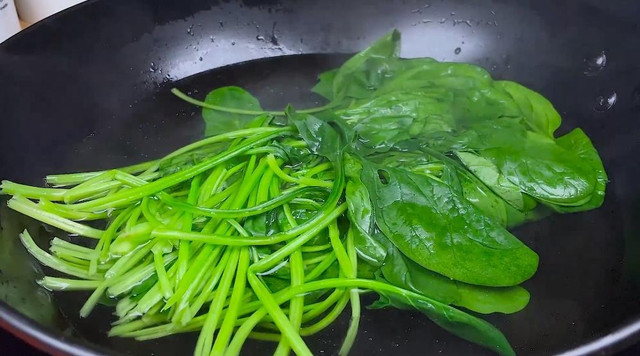 Loại rau “Viagra”, tăng cường cơ bắp, cải thiện chức năng tình dục - Hình 2 Loai rau “Viagra”, tang cuong co bap, cai thien chuc nang tinh duc-Hinh-2