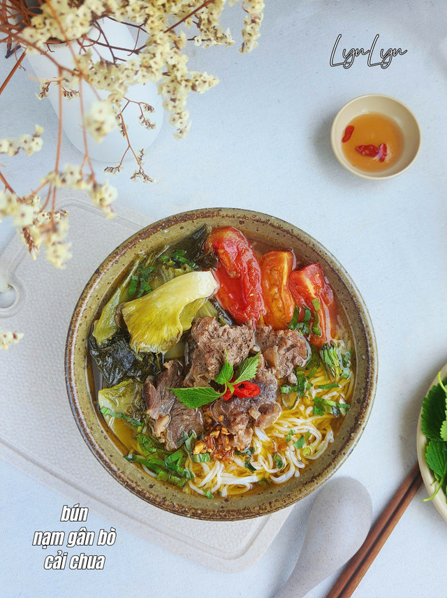 Bộ phận ngon nhất của con bò hầm cùng cải chua ngon tuyệt - Hình 3 Bo phan ngon nhat cua con bo ham cung cai chua ngon tuyet-Hinh-3