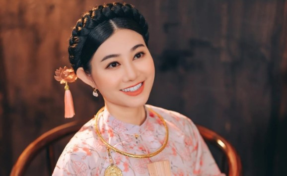 Cuộc sống giản dị của nghệ sĩ cải lương Quế Trân - Hình 2 Cuoc song gian di cua nghe si cai luong Que Tran-Hinh-2