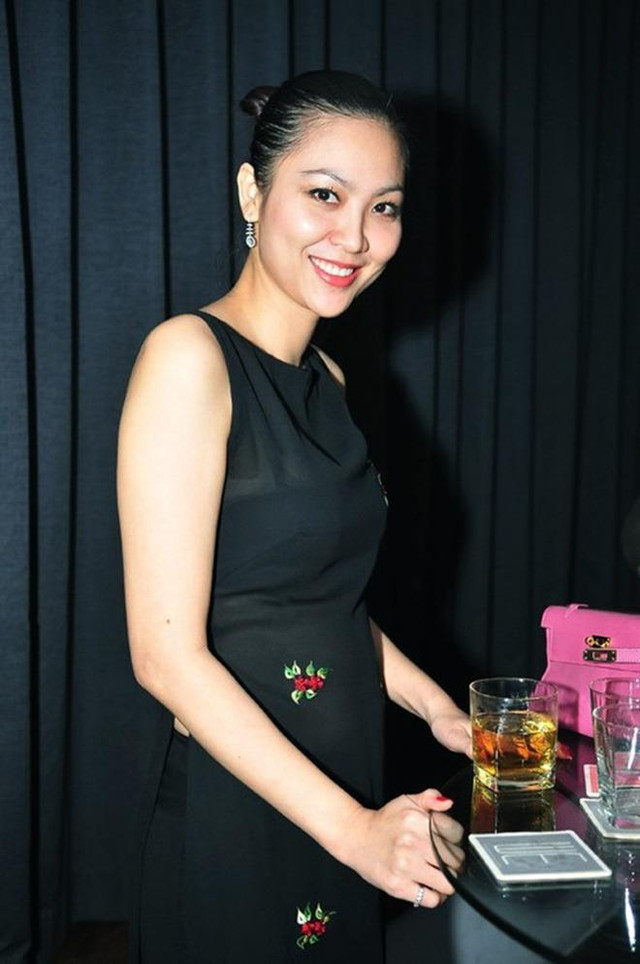 Cuộc đời bí ẩn của nàng hậu là nguyên mẫu phim Chạy án - Hình 3 Cuoc doi bi an cua nang hau la nguyen mau phim Chay an-Hinh-3