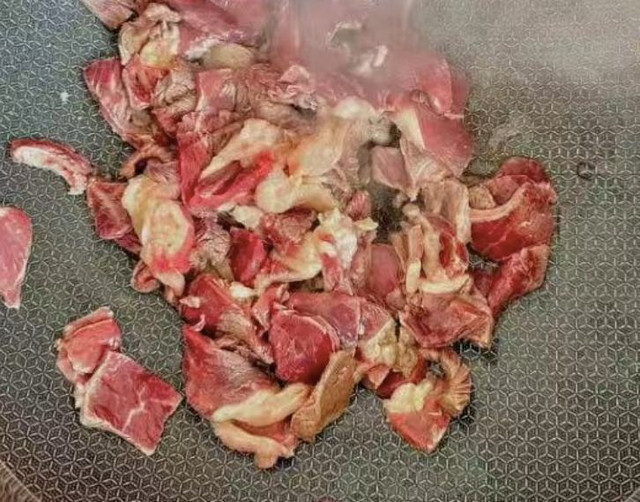 Loại rau dại hình dạng giống con sâu, được ví như nhân sâm - Hình 6 Loai rau dai hinh dang giong con sau, duoc vi nhu nhan sam-Hinh-6