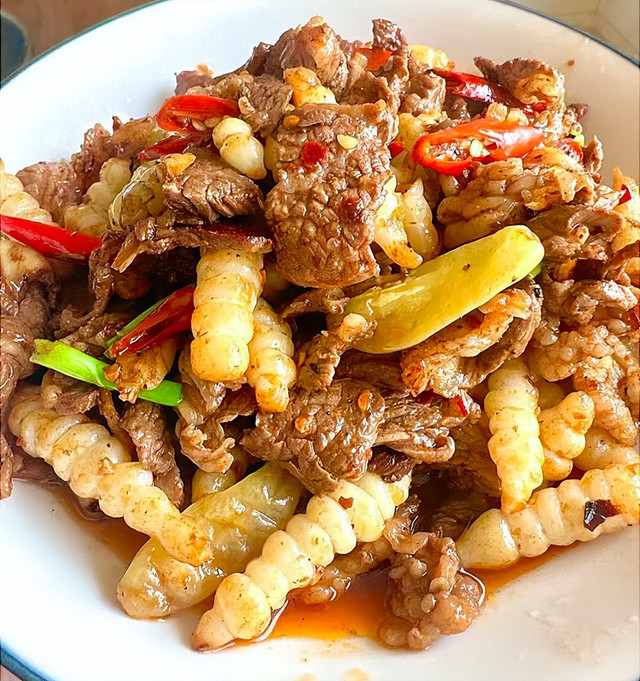 Loại rau dại hình dạng giống con sâu, được ví như nhân sâm - Hình 5 Loai rau dai hinh dang giong con sau, duoc vi nhu nhan sam-Hinh-5