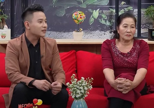 Chàng trai cưới vợ hơn tuổi có 2 con riêng, được mẹ vợ thương - Hình 2 Chang trai cuoi vo hon tuoi co 2 con rieng, duoc me vo thuong-Hinh-2