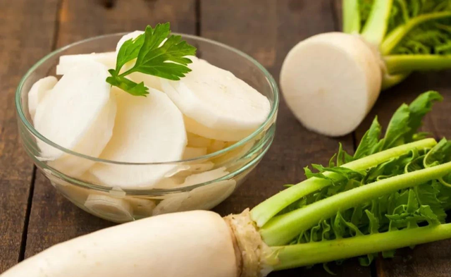 Loại củ “nhân sâm giá rẻ”, ăn nhiều dưỡng phổi, giải độc - Hình 2 Loai cu “nhan sam gia re”, an nhieu duong phoi, giai doc-Hinh-2