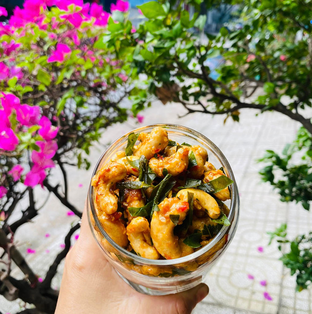 Loại hạt giàu dinh dưỡng, tốt cho tim mạch, ăn ngon đón Tết Loai hat giau dinh duong, tot cho tim mach, an ngon don Tet