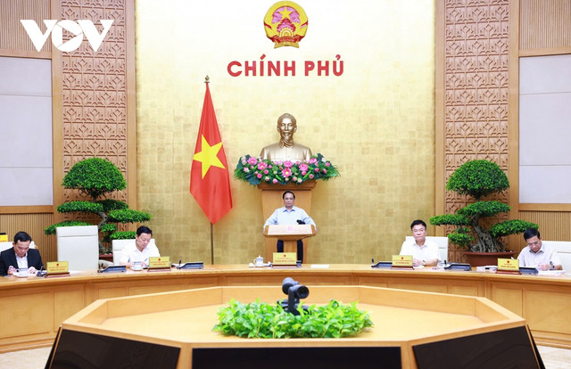 Thủ tướng: Tháo gỡ nút thắt thể chế để huy động mọi nguồn lực phát triển - Hình 3 Thu tuong: Thao go nut that the che de huy dong moi nguon luc phat trien-Hinh-3