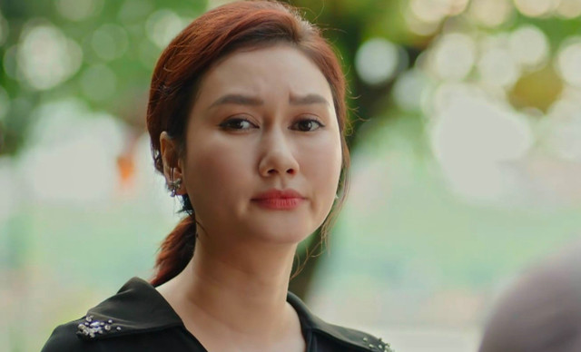 Hương Giang không dám ra đường vì sợ bị khán giả "ném đá" - Hình 3 Huong Giang khong dam ra duong vi so bi khan gia