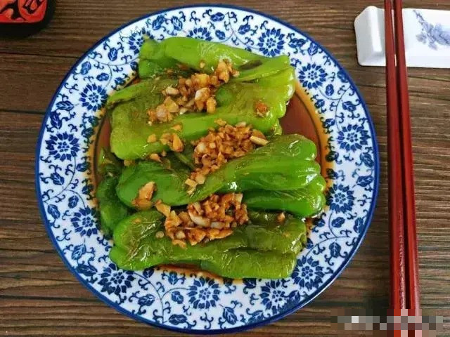 Loại rau có lượng vitamin C gấp 21 lần lê, 24 lần táo - Hình 4 Loai rau co luong vitamin C gap 21 lan le, 24 lan tao-Hinh-4