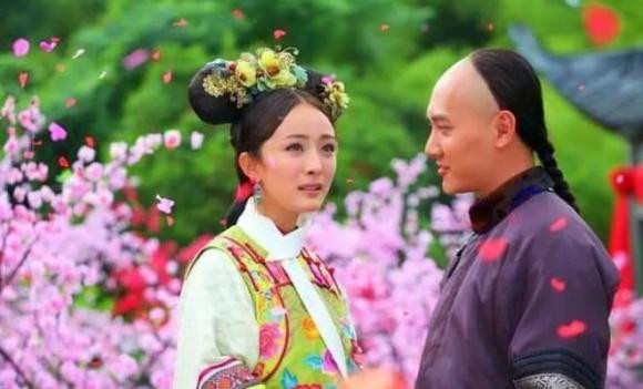 Dương Mịch từng che ô cho Lưu Diệc Phi, 14 năm sau thành sao - Hình 6 Duong Mich tung che o cho Luu Diec Phi, 14 nam sau thanh sao-Hinh-6