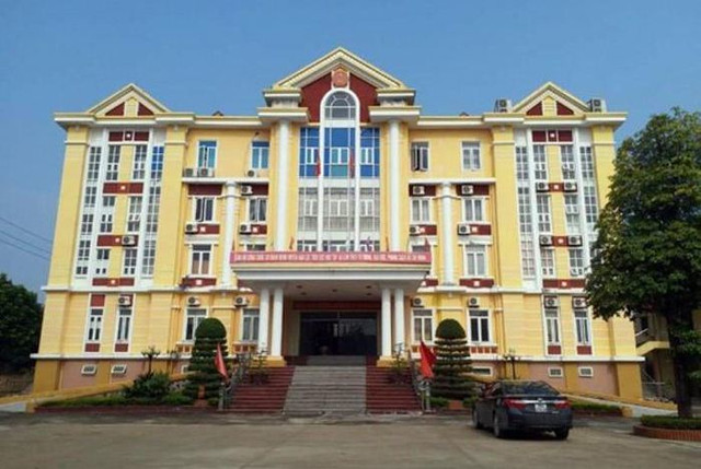 Khởi tố Trưởng phòng Tài nguyên và Môi trường ở Thanh Hóa Khoi to Truong phong Tai nguyen va Moi truong o Thanh Hoa