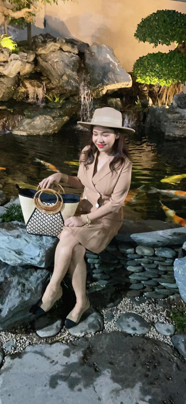 Nhan sắc ngày càng thăng hạng của vợ cũ đại gia 'vua cá Koi' Thắng Ngô - Hình 3 Nhan sac ngay cang thang hang cua vo cu dai gia 'vua ca Koi' Thang Ngo-Hinh-3