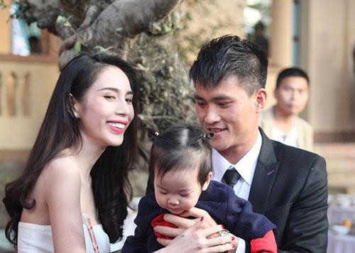 Ưng Hoàng Phúc ẩn ý Thủy Tiên từng đề nghị "dựa hơi" anh? - Hình 4 Ung Hoang Phuc an y Thuy Tien tung de nghi