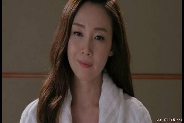 Chồng cũ dát đồ hiệu nhưng cả năm chu cấp cho con 2 triệu - Hình 2 Chong cu dat do hieu nhung ca nam chu cap cho con 2 trieu-Hinh-2