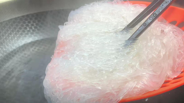Loại thịt giàu kẽm, giúp bổ thận, cải thiện chất lượng "chăn gối" - Hình 9 Loai thit giau kem, giup bo than, cai thien chat luong