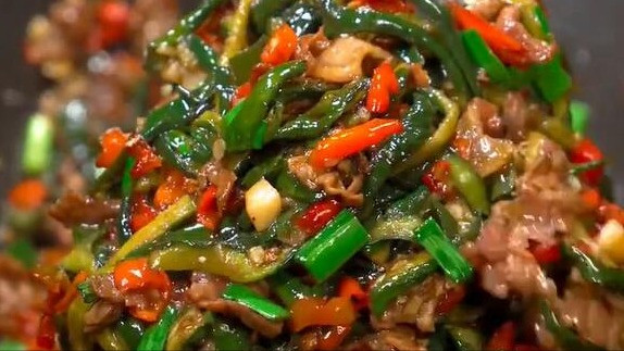 Chế biến 3 loại rau thành món dự trữ, xào, hầm thịt cực thơm - Hình 19 Che bien 3 loai rau thanh mon du tru, xao, ham thit cuc thom-Hinh-19