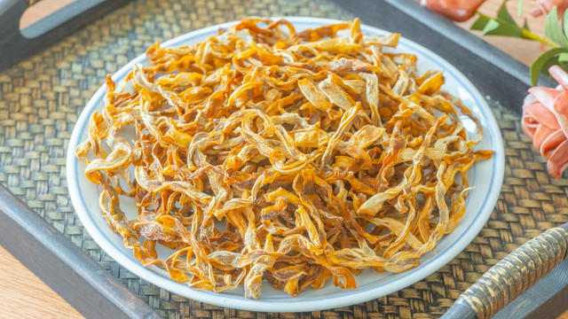 Chế biến 3 loại rau thành món dự trữ, xào, hầm thịt cực thơm - Hình 26 Che bien 3 loai rau thanh mon du tru, xao, ham thit cuc thom-Hinh-26