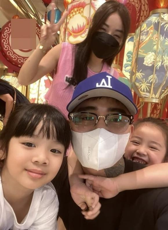 Con gái riêng của Cindy Lư nói một câu khiến Đạt G xúc động - Hình 4 Con gai rieng cua Cindy Lu noi mot cau khien Dat G xuc dong-Hinh-4