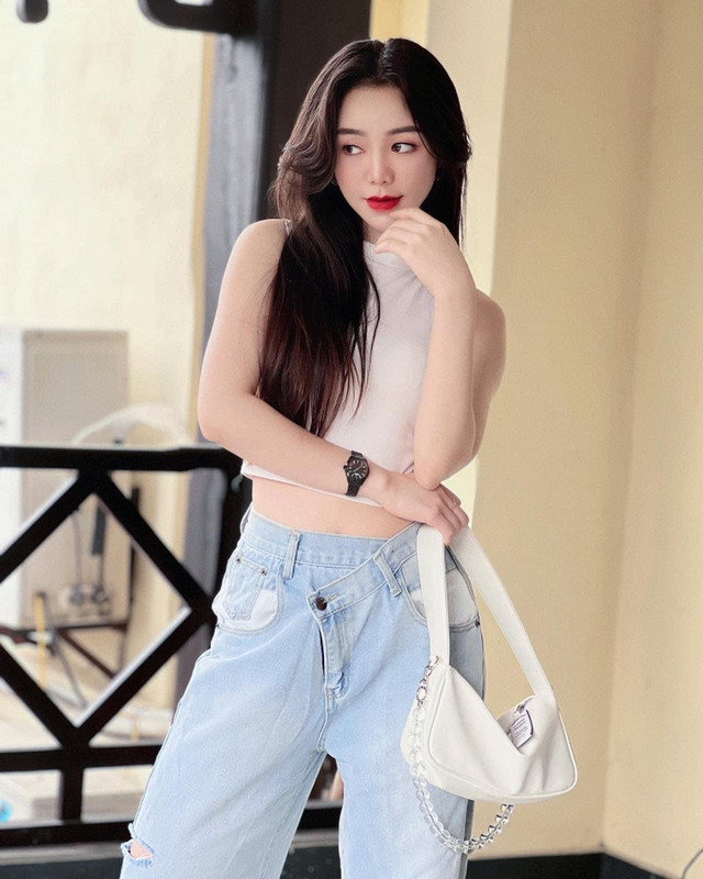Học vấn dàn diễn viên hot nhất phim "Gara hạnh phúc" - Hình 10 Hoc van dan dien vien hot nhat phim