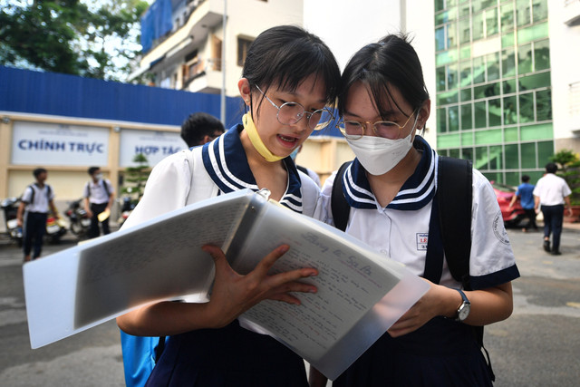 Có chứng chỉ tiếng Nhật, tiếng Hàn cũng có thể xét tuyển vào đại học - Hình 2 Co chung chi tieng Nhat, tieng Han cung co the xet tuyen vao dai hoc-Hinh-2