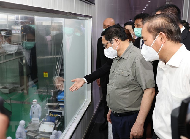 Thủ tướng khảo sát, dự lễ khánh thành một số dự án lớn tại Bình Phước - Hình 12 Thu tuong khao sat, du le khanh thanh mot so du an lon tai Binh Phuoc-Hinh-12