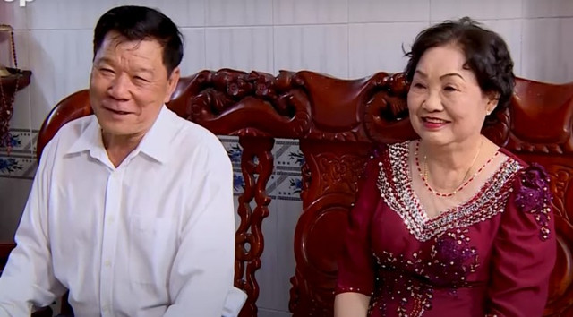 Người đàn ông cưới cả tuần mới xin được phép "làm chồng" - Hình 3 Nguoi dan ong cuoi ca tuan moi xin duoc phep