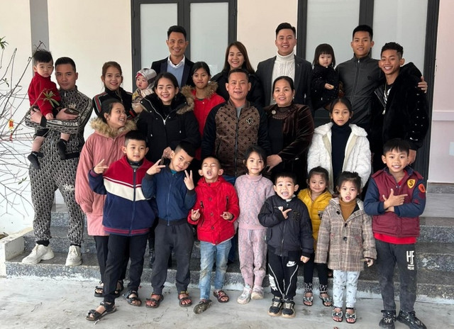 Vợ chồng ở Nghệ An sinh 15 con, sở hữu cơ ngơi đáng nể - Hình 3 Vo chong o Nghe An sinh 15 con, so huu co ngoi dang ne-Hinh-3
