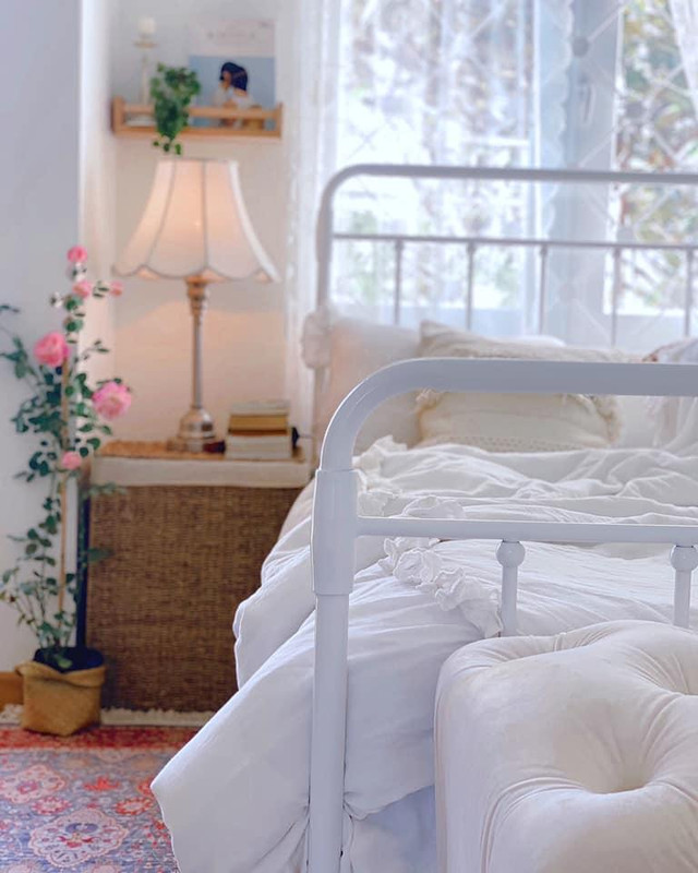 Ngôi nhà tối tăm "lột xác" sau cải tạo, phòng ngủ nào cũng chất ngất - Hình 8 Ngoi nha toi tam