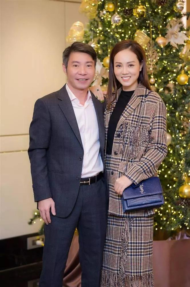 Vợ Công Lý hé lộ chồng bị chơi xấu, đối xử nhẫn tâm? - Hình 6 Vo Cong Ly he lo chong bi choi xau, doi xu nhan tam?-Hinh-6