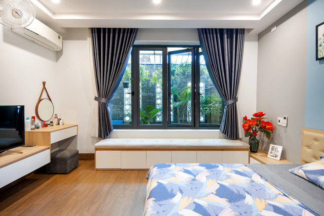 Nhà phố không có giếng trời nhưng sáng, thoáng nhờ thiết kế độc đáo ảnh 15 Nhà phố không có giếng trời nhưng sáng, thoáng nhờ thiết kế độc đáo ảnh 15