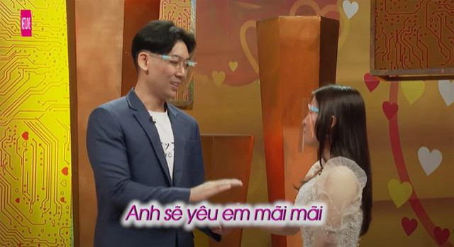 Bắt gặp bạn trai vào khách sạn với người khác, cô gái “tá hỏa” khi biết lý do - Hình 6 Bat gap ban trai vao khach san voi nguoi khac, co gai “ta hoa” khi biet ly do-Hinh-6