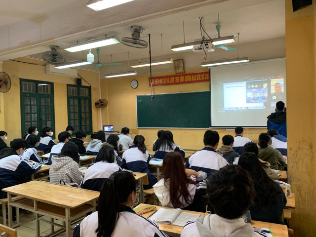 Hà Nội: Phụ huynh ủng hộ học trực tiếp cuối cùng cũng đổi ý? - Hình 2 Ha Noi: Phu huynh ung ho hoc truc tiep cuoi cung cung doi y?-Hinh-2