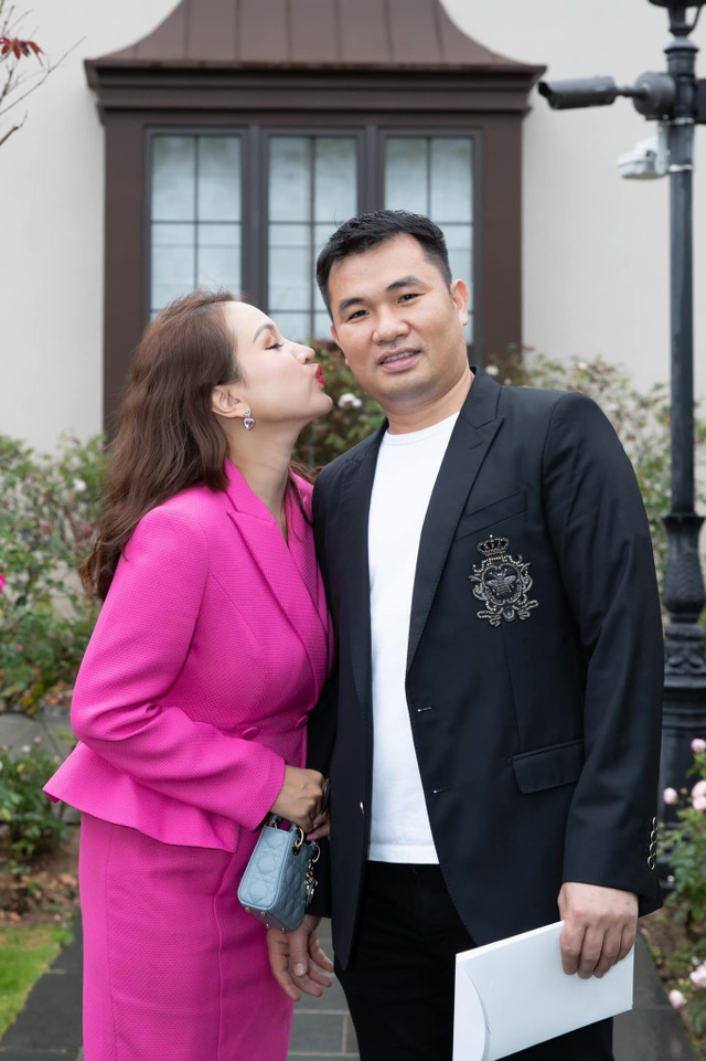 MC Vân Hugo tiết lộ cuộc sống hôn nhân ít ai ngờ - Hình 4 MC Van Hugo tiet lo cuoc song hon nhan it ai ngo-Hinh-4