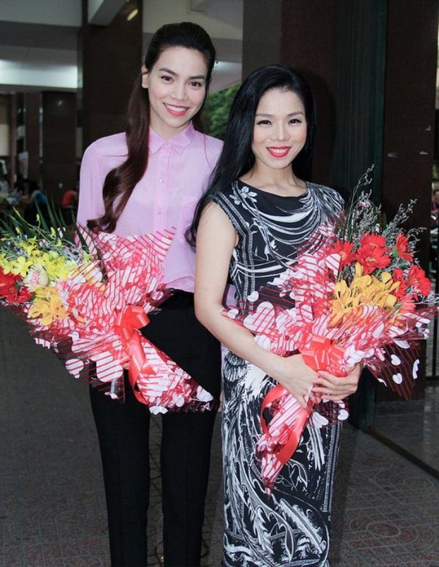 Màn "cầu xin" của Hồ Ngọc Hà dành cho Lệ Quyên gây xôn xao Man
