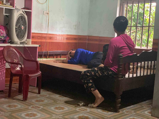 Sạt lở Thủy điện Rào Trăng 3: Vợ sắp sinh thì nghe chồng gặp nạn - Hình 3 Sat lo Thuy dien Rao Trang 3: Vo sap sinh thi nghe chong gap nan-Hinh-3