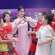 Thanh Mai xinh đẹp đi chấm thi MC nhí