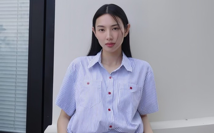 Tuy nhiên sau đó, Thùy Tiên phủ nhận việc vay mượn này và cho biết cô không hề nhận số tiền trên. Cô khẳng định mình là nạn nhân của sự việc, và đã đệ đơn kiện ngược lại bà Đặng Thùy Trang vì tội vu khống và xúc phạm danh dự. Sau hơn 4 năm ồn ào tố cáo, tháng 5/2023, tòa án bác đơn kiện của bà Đặng Thùy Trang và tuyên Thùy Tiên không có trách nhiệm trả khoản tiền này. Đồng thời, bà Đặng Thùy Trang bị yêu cầu bồi thường thiệt hại về vật chất và tinh thần cho Thùy Tiên với số tiền 387,6 triệu đồng. Giải thích về hành động xé giấy vay nợ, Thùy Tiên nói đó là sự bồng bột của tuổi trẻ, không giữ được bình tĩnh nên có hành động xé văn bản. Cô cho biết khi bình tĩnh lại bản thân cũng không chấp nhận được mình và muốn xin lỗi tất cả.