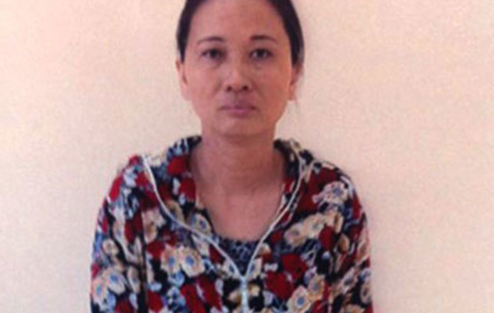Khi được hỏi về việc này, anh C. cũng thừa nhận, Thúy là bạn gái. Khi được triệu tập lên làm việc, Thúy khai rõ ràng lịch trình của mình trong ngày 28/5, tuy nhiên, nhiều chi tiết bất nhất, nhiều mốc thời gian, địa điểm không đúng. Bằng các biện pháp nghiệp vụ, cuối cùng, các điều tra viên cũng khiến Thúy phải bước đầu thừa nhận gây ra cái chết cho chị T. Theo đó, Thúy và anh C, nảy sinh mối quan hệ bất chính.