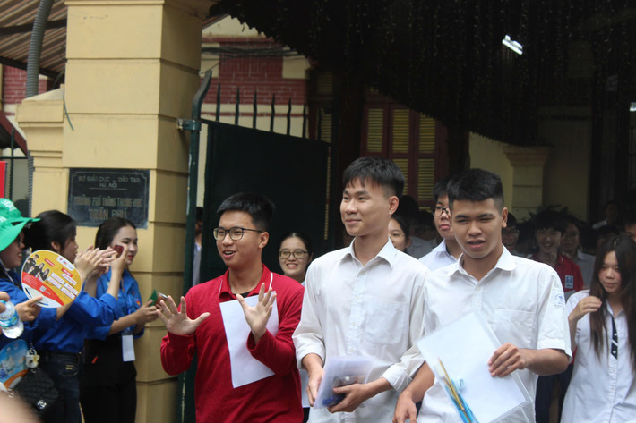 Đề thi môn ngữ Văn của thí sinh dự thi theo chương trình 2018 sẽ không sử dụng ngữ liệu nằm trong chương trình - sách giáo khoa.