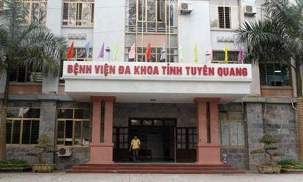 Cơ quan công an nhanh chóng làm rõ, sau khi ly hôn người vợ đầu, anh Bàn Văn Bao nảy sinh tình cảm cùng La Thị Thức. Tháng 8/2018, Thức về sinh sống với anh Bao. Hơn 1 năm sau, chị này sinh hạ đứa con đầu lòng. Sau khi sinh con, Thức thể trạng yếu và thần kinh không được ổn định, đã phải điều trị bệnh lạn thần cấp tại Bệnh viện Đa khoa tỉnh Tuyên Quang. Vì sức khỏe không ổn định, nên đứa con mới sinh được mẹ đẻ của Thức đón về trông nom, chăm sóc hộ. (Ảnh minh họa, nguồn internet)