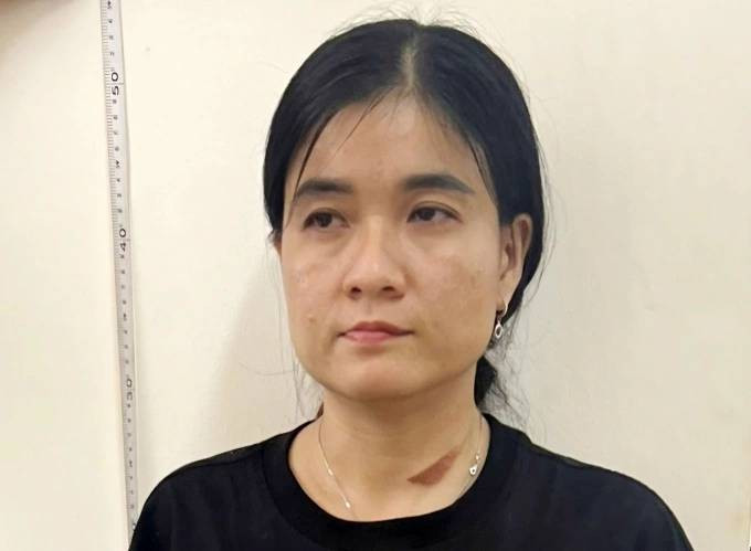 Đặc biệt, kết quả khám nghiệm tử thi xác định nạn nhân tử vong do bị đầu độc bằng chất xyanua. Quá trình điều tra, thu thập các tài liệu, chứng cứ cơ quan chức năng xác định Trần Nguyễn Thu Trang là nghi can đầu độc anh V. Tại cơ quan công an, Trang khai nhận, nguyên nhân sát hại bạn trai là do ghen tuông. Nghi phạm cho rằng, ngoài quen Trang, anh M.H.V. còn quen một cô gái khác.