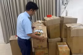 Phát hiện hơn 1.000 sản phẩm thực phẩm “ba không” tại TPHCM